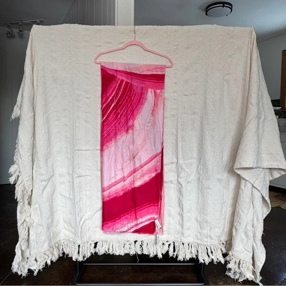 Calvin Klein Cover up scarf $40 NWT - Picture 3 of 6